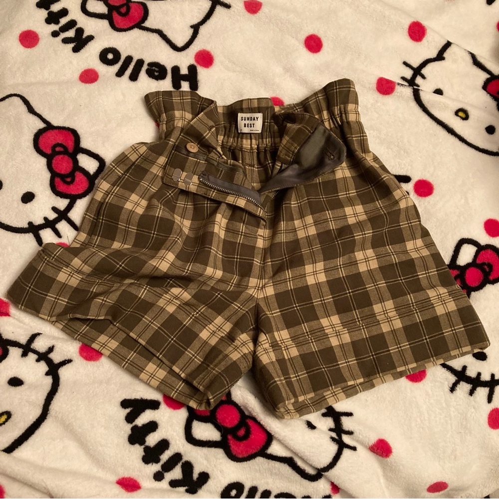 Checkered Shorts in Brown and Cream